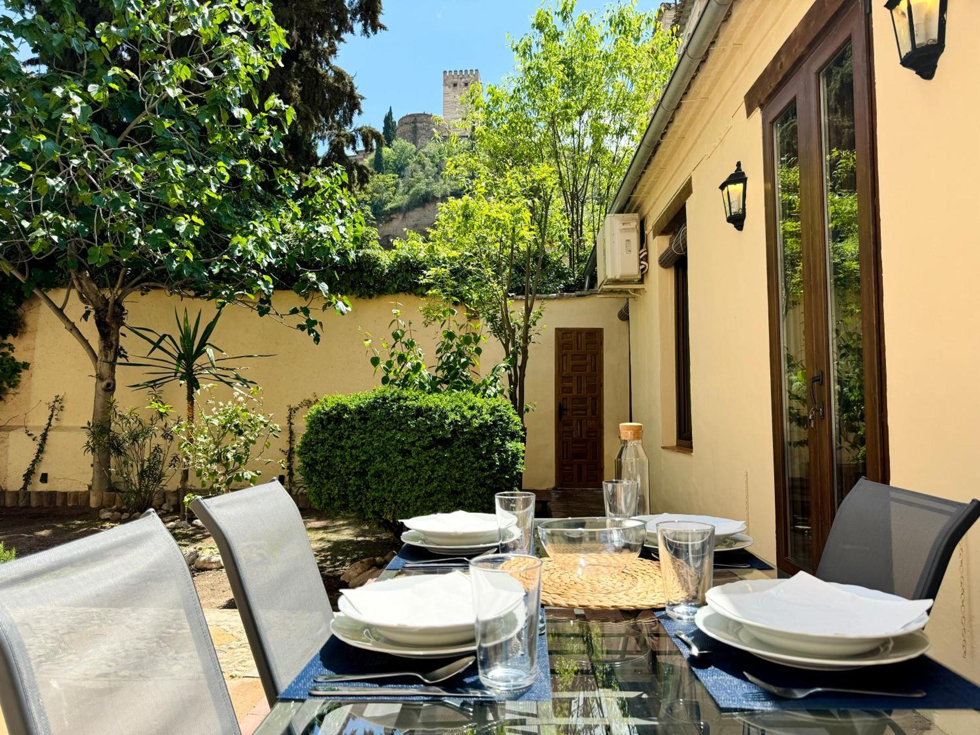 Casa Junto A La Alhambra Con Vistas Y Jardin Privado Appartement Granada Buitenkant foto